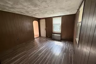 340 Woodland Ave, Seekonk, MA 02771 - Photo 9