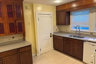 19 Roxana, Boston, MA 02136 - Photo 9