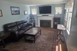 10 Duke St, Swampscott, MA 01907 - Photo 5