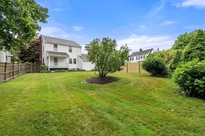 204 Thacher St, Milton, MA 02186 - Photo 25