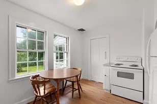 204 Thacher St, Milton, MA 02186 - Photo 11
