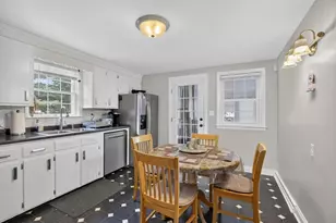 12 Claude Rd, Chelmsford, MA 01824 - Photo 3