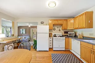 7 Depot Rd, Williamsburg, MA 01039 - Photo 15