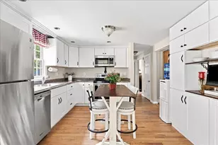 259 Water St, Hanover, MA 02339 - Photo 9