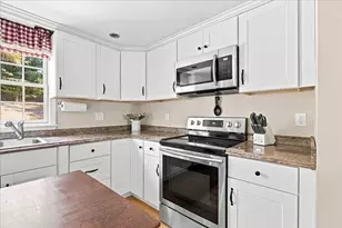 259 Water St, Hanover, MA 02339 - Photo 9