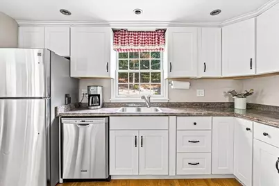 259 Water St, Hanover, MA 02339 - Photo 7