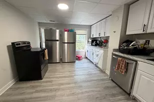 34 Newbury, Worcester, MA 01609 - Photo 3