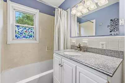 90 Colonial Circle #D, Chicopee, MA 01020 - Photo 17