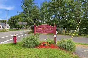 90 Colonial Cir, Chicopee, MA 01020 - Photo 29