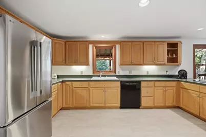 63 Jamestown Road, Leominster, MA 01453 - Photo 11