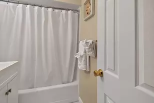 52 Beach St, Plymouth, MA 02360 - Photo 17