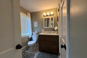 4 Robertson Rd, Auburn, MA 01501 - Photo 29