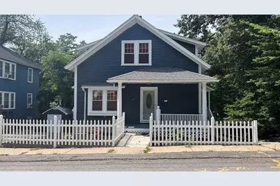 218 Marshall St, Fitchburg, MA 01420 - Photo 1