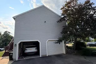 11 Thyme Ln, North Attleboro, MA 02760 - Photo 3