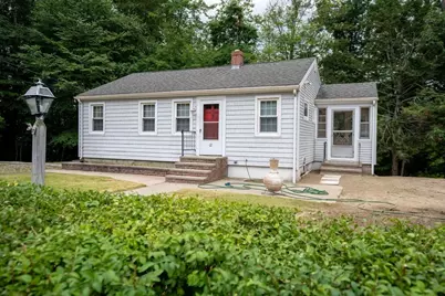 12 Richie Rd, Douglas, MA 01516 - Photo 3