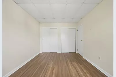 549 E 4th St #D5, Boston, MA 02127 - Photo 9