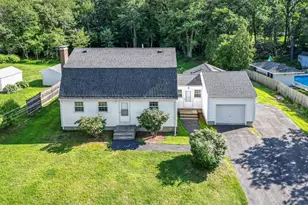 107 Bumble Bee Cir, Shrewsbury, MA 01545 - Photo 1