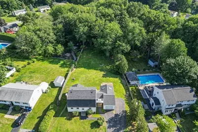 107 Bumble Bee Circle, Shrewsbury, MA 01545 - Photo 37