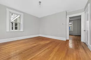 48 Franklin St, Peabody, MA 01960 - Photo 7