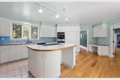 110 Northfield Rd, Lunenburg, MA 01462 - Photo 5