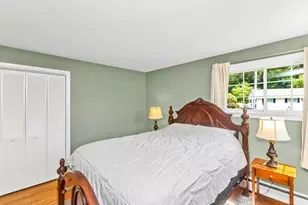 51 Merrick Ave, Holyoke, MA 01040 - Photo 33