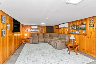 51 Merrick Ave, Holyoke, MA 01040 - Photo 37