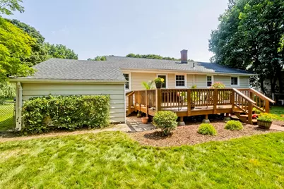51 Merrick Ave, Holyoke, MA 01040 - Photo 13