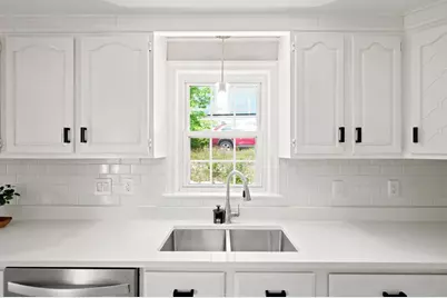 11 Lansing Road, Lynn, MA 01904 - Photo 5