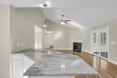 523 Alpine Rd #Wachusett, Fitchburg, MA 01420 - Photo 17