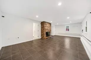 81 Seaver St, Wellesley, MA 02481 - Photo 25