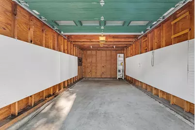 81 Seaver St, Wellesley, MA 02481 - Photo 35