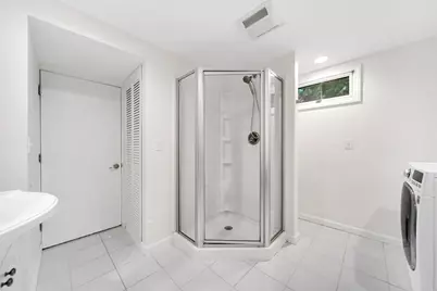 81 Seaver St, Wellesley, MA 02481 - Photo 27