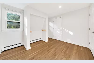 81 Seaver St, Wellesley, MA 02481 - Photo 19