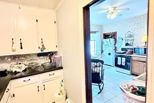 2 Abbott St, Haverhill, MA 01835 - Photo 31