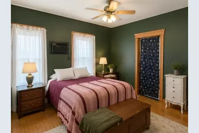 2 Abbott St, Haverhill, MA 01835 - Photo 7