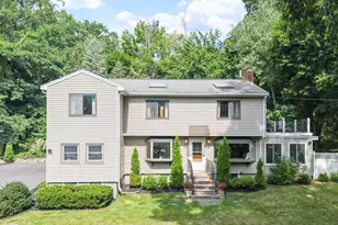 155 Winona St, Peabody, MA 01960 - Photo 1