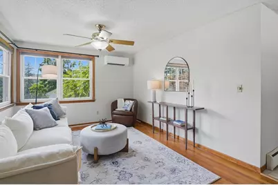 54 Manhattan Road, Worcester, MA 01602 - Photo 5