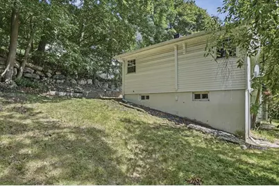 54 Manhattan Road, Worcester, MA 01602 - Photo 27