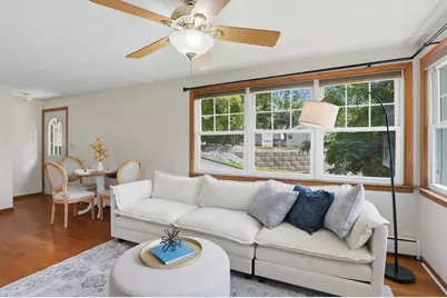 54 Manhattan Road, Worcester, MA 01602 - Photo 3