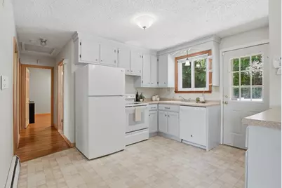 54 Manhattan Road, Worcester, MA 01602 - Photo 9