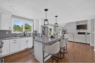 21 Bunker Ln, Lakeville, MA 02347 - Photo 5