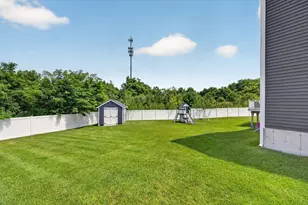 21 Bunker Ln, Lakeville, MA 02347 - Photo 23