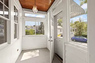 135 Brookings St, Medford, MA 02155 - Photo 3