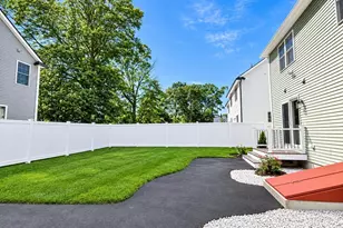 813 Main St, Tewksbury, MA 01876 - Photo 15
