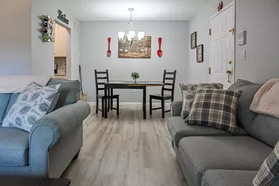 24 Maple Crest Cir #F, Holyoke, MA 01040 - Photo 9