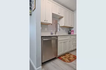 24 Maple Crest Cir #F, Holyoke, MA 01040 - Photo 13