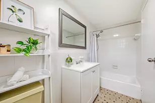 595 Revere Beach Pkwy, Revere, MA 02151 - Photo 25