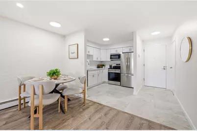 595 Revere Beach Pkwy #40, Revere, MA 02151 - Photo 11