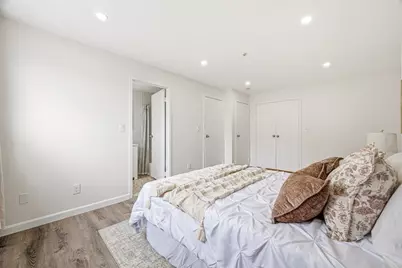 595 Revere Beach Pkwy #40, Revere, MA 02151 - Photo 23