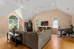 27 Irene Ave, Billerica, MA 01821 - Photo 9